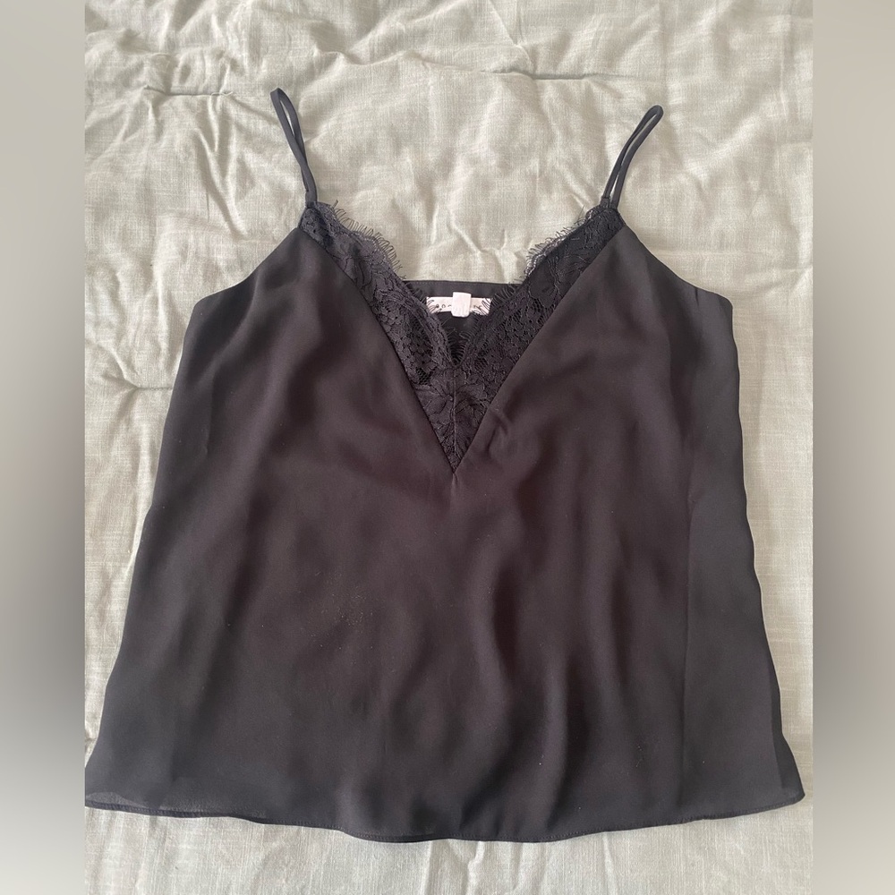 Socialite lace black tank